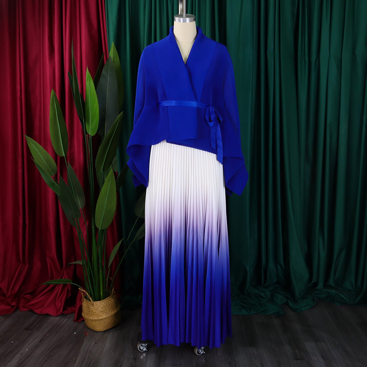 C8610 African Plus Size Women's Spring New Fashion Strap Batwing Top Gradient Color-changing Skirt Two-piece Set