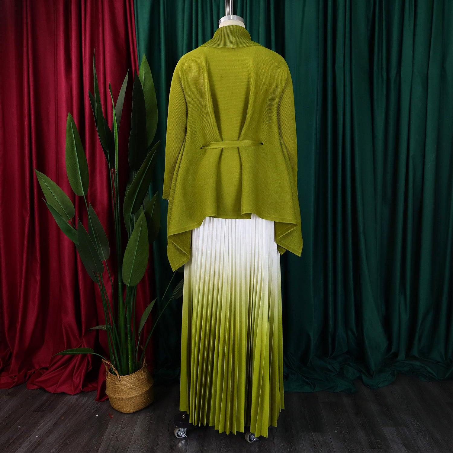 C8610 African Plus Size Women's Spring New Fashion Strap Batwing Top Gradient Color-changing Skirt Two-piece Set