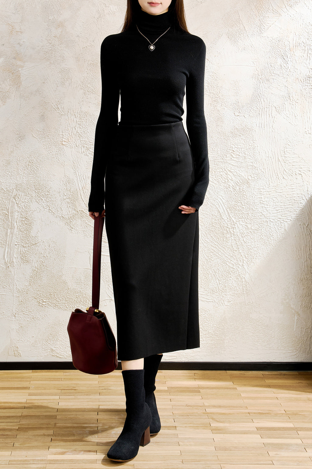 Acetate Cashmere Women's Mid-Length Skirt, High-End Elegant High-Waist Slimming Rear Split Wool Straight Skirt, Autumn and Winter New Collection
