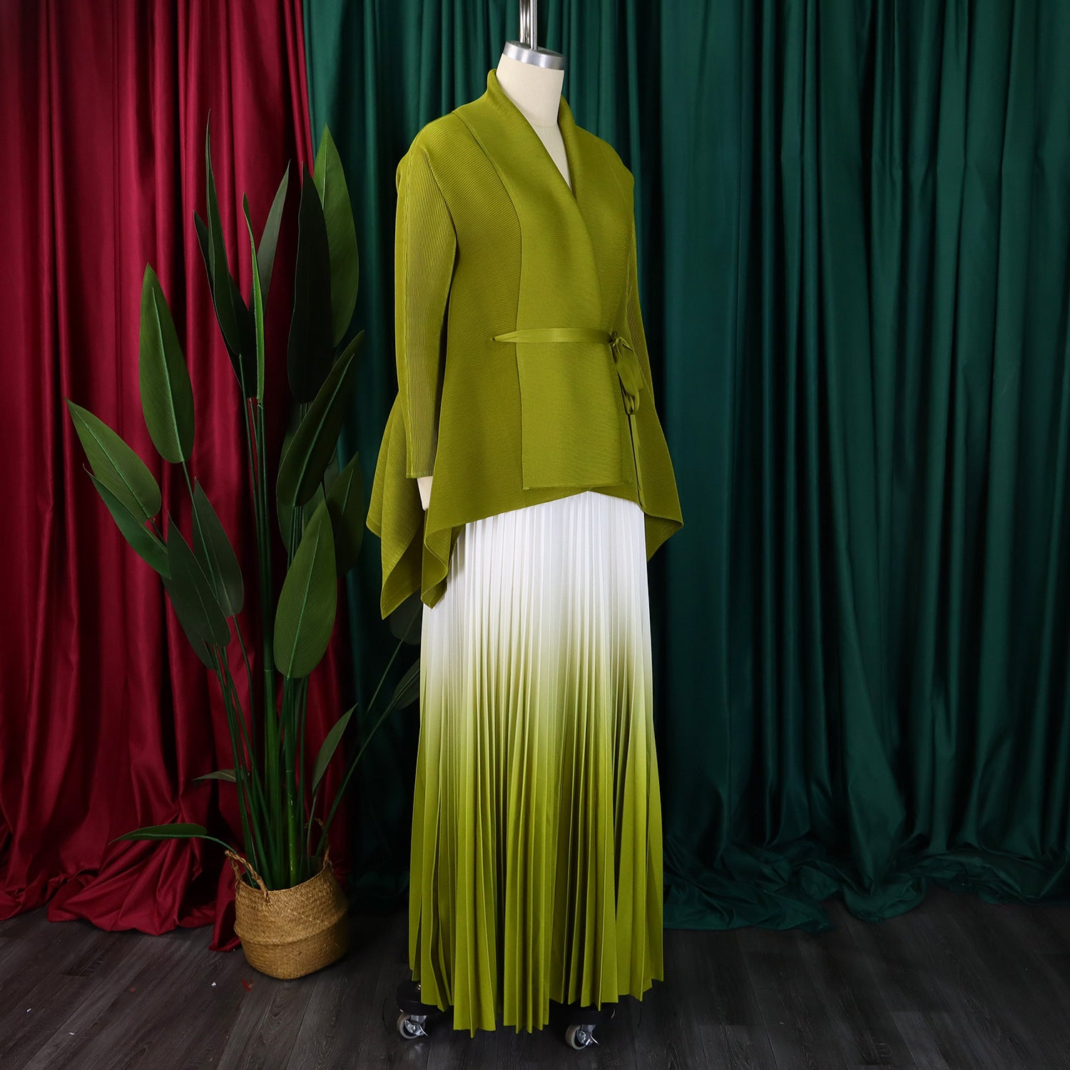 C8610 African plus size Women's Spring New Fashion Strap Bat Sleeve Top Gradient Color-changing Skirt Two-piece Set