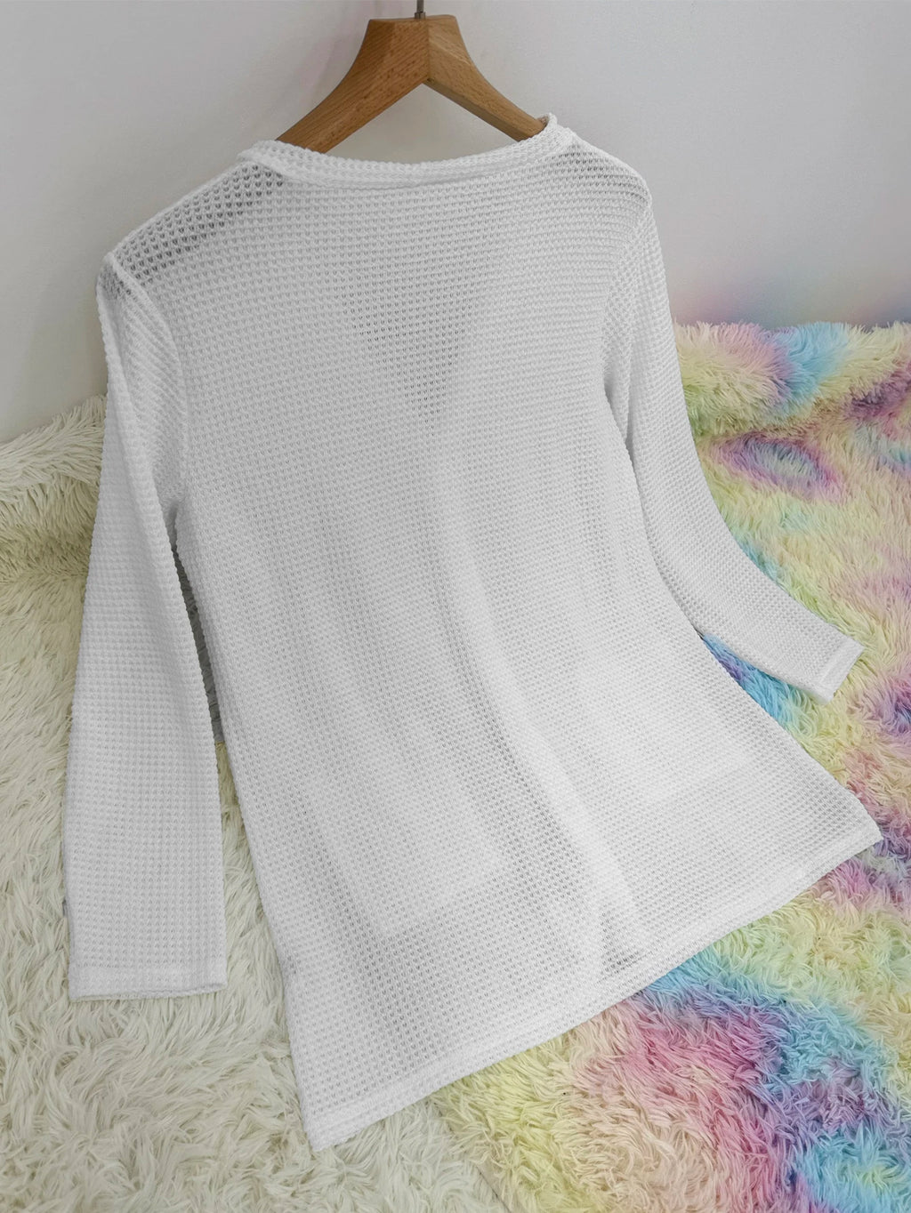 Plus size solid color v-neck cardigan casual long sleeve button front cardigan suitable for spring and autumn