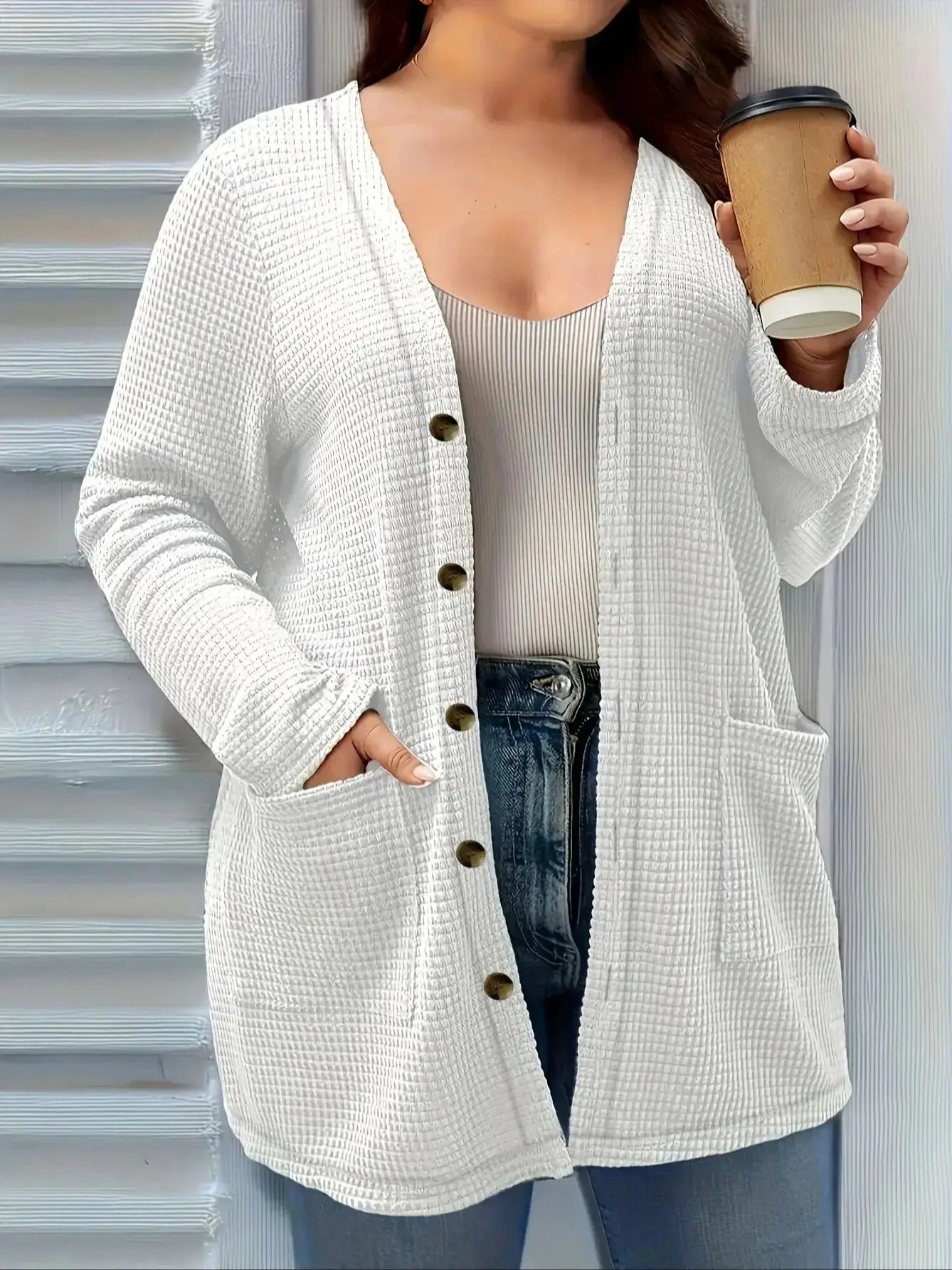 Plus size solid color v-neck cardigan casual long sleeve button front cardigan suitable for spring and autumn